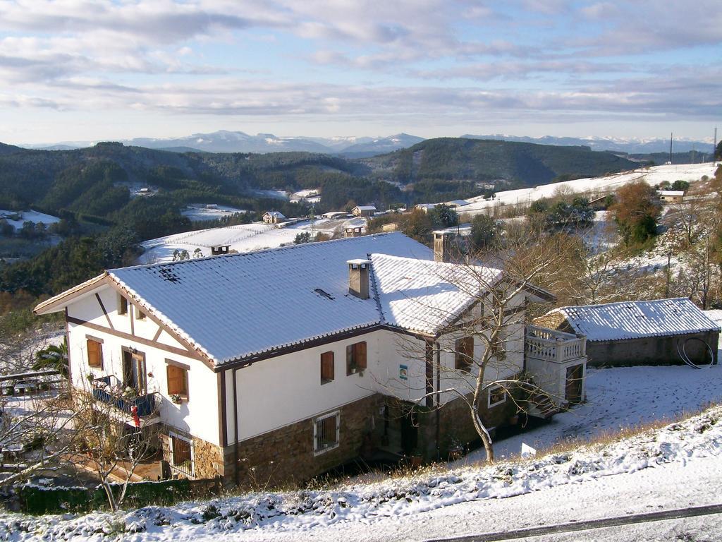 Agroturismo Kasa Barri 베르메오 외부 사진